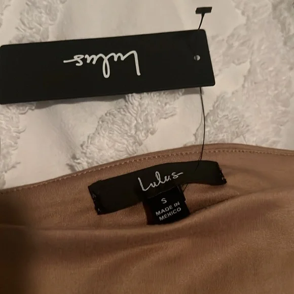 Lulus Square Neck Bodysuit - Picture 2 of 3